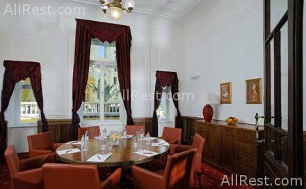Bristol Hotel 24
